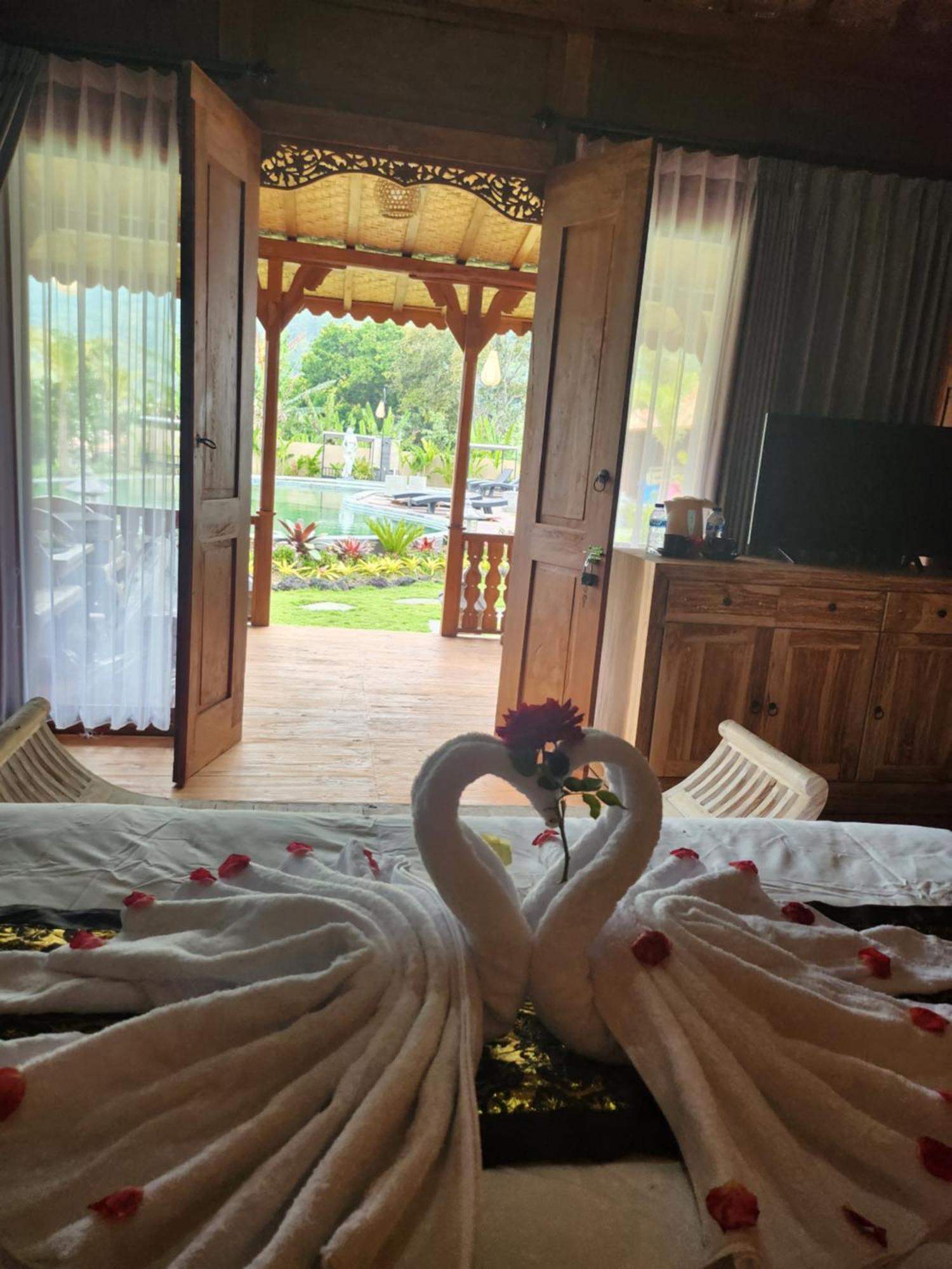 Starlake Villa & Glamping Kubupenlokan Cameră foto